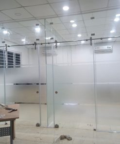 Cửa Kính Cường Lực Bản Lề Sàn